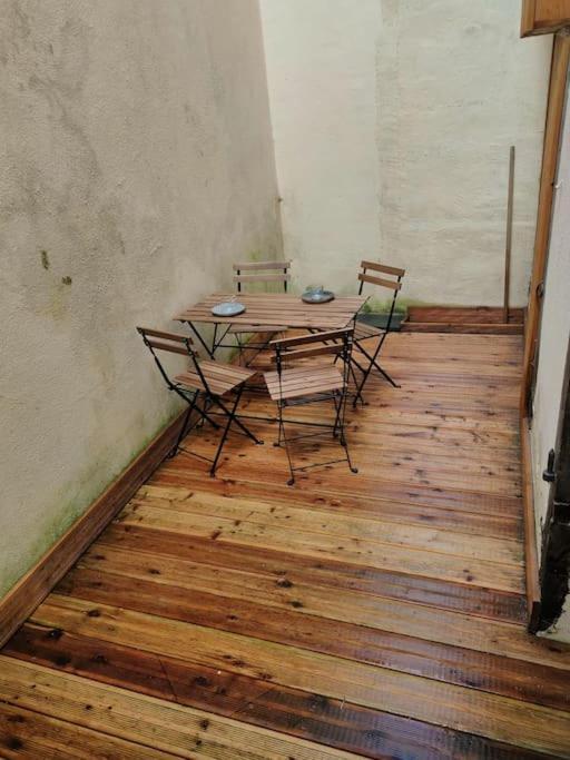 شقة Patio Cosy Thizy-les-Bourgs المظهر الخارجي الصورة